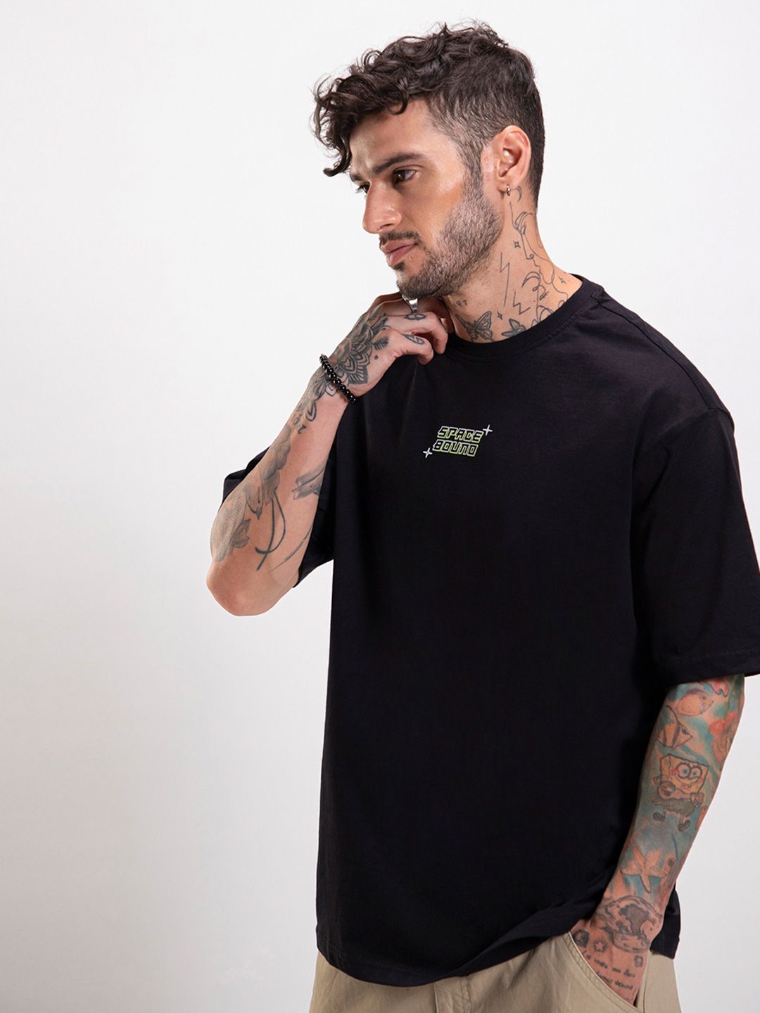 Bewakoof Men Printed Oversize Cotton T-shirt