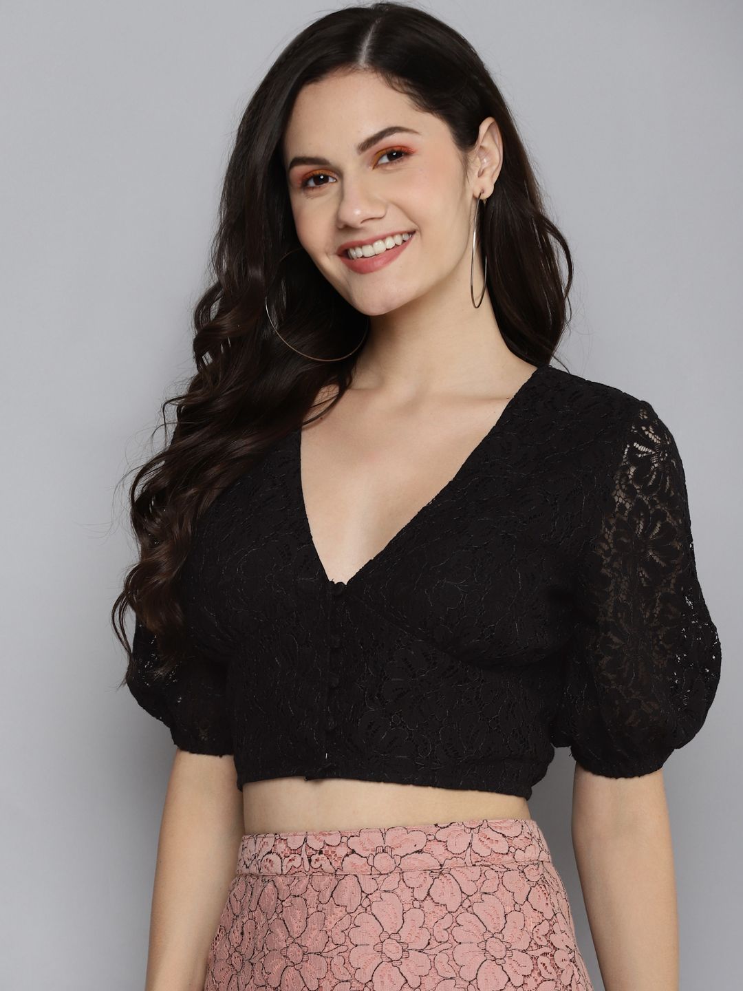 SASSAFRAS Black Blouson Crop Top