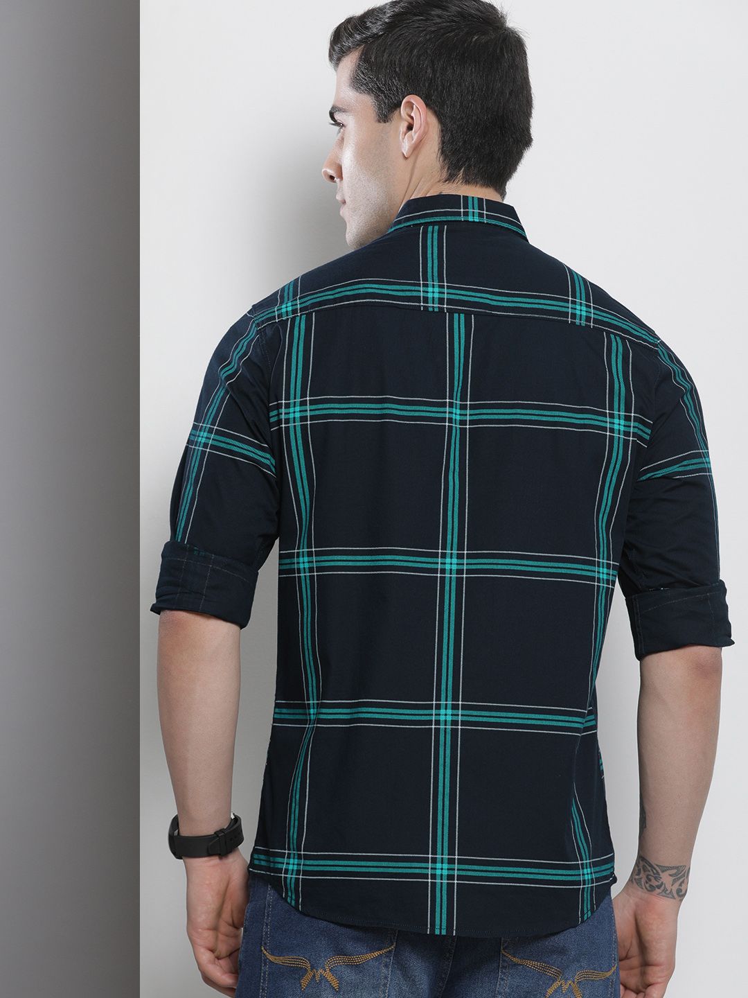 The Indian Garage Co Men Navy Blue Checked Pure Cotton Casual Shirt