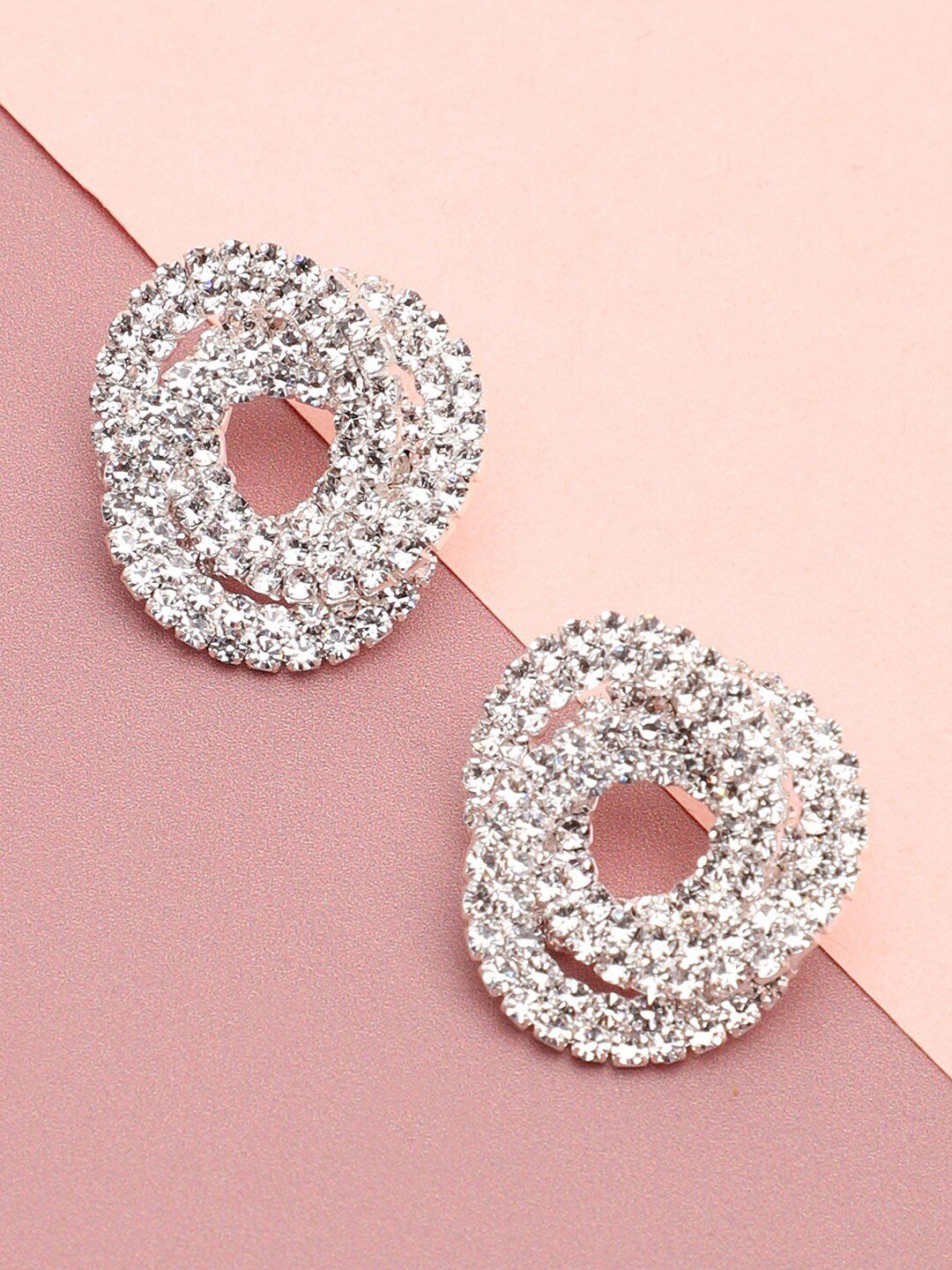 Anting-anting kancing kontemporari bersalut perak