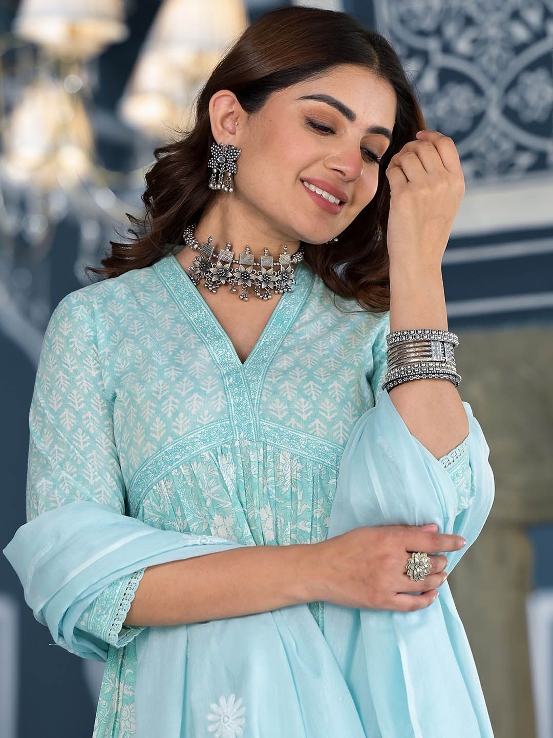 Vishudh Blue V Neck Floral Printed Regular Pure Cotton Kurta with Trousers & With Dupatta