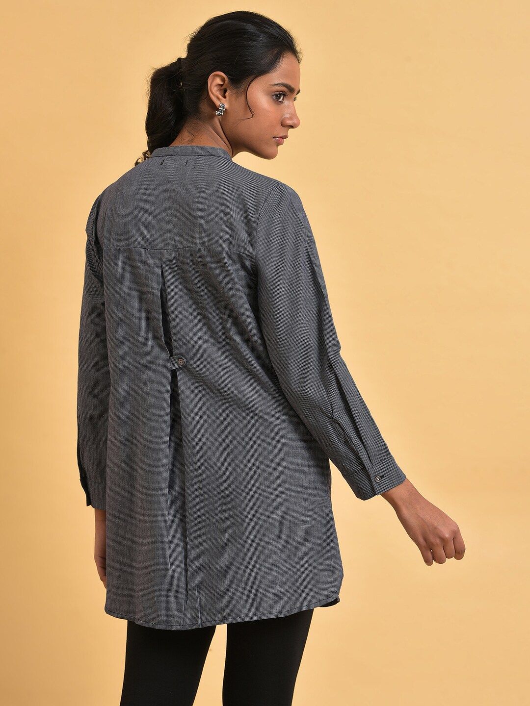 W Mandarin Collar Floral Printed Cotton Tunic Top