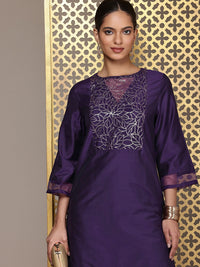 House of Pataudi Embroidered Regular Sequinned Jashn Kurta with Palazzos