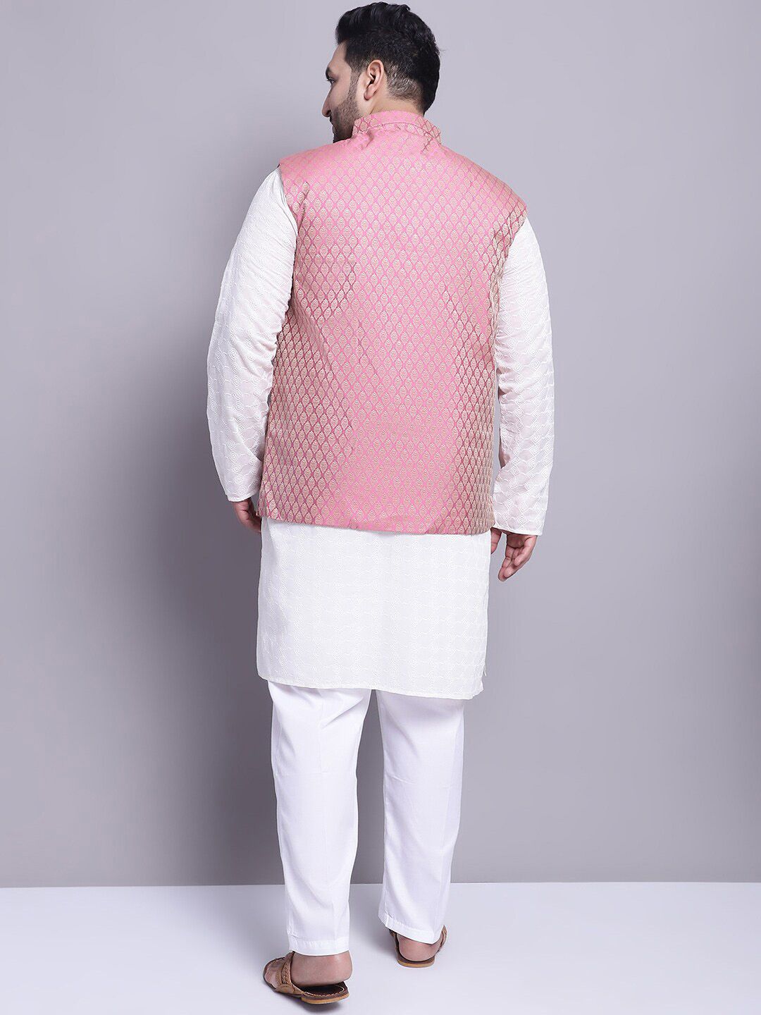 SOJANYA PLUS Self Design Pure Cotton Kurta With Pyjamas & With Nehru Jacket
