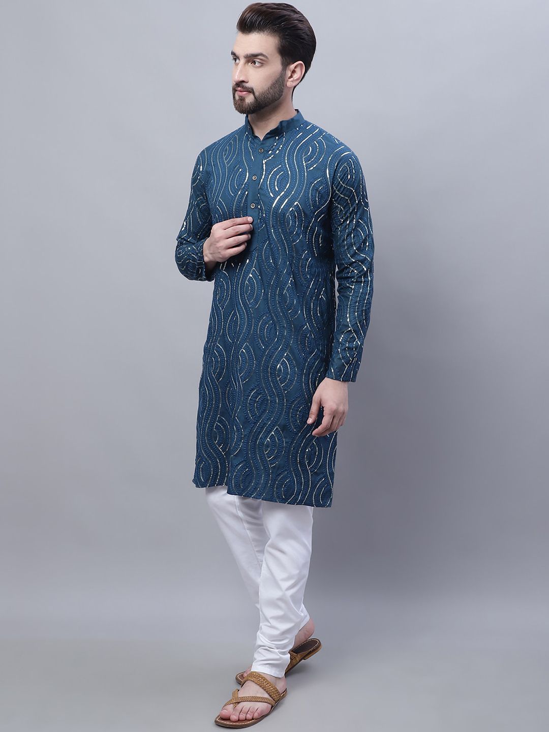 SOJANYA Men Leheriya Embroidered Sequinned Pure Cotton Kurta With Churidar & Nehru Kurta