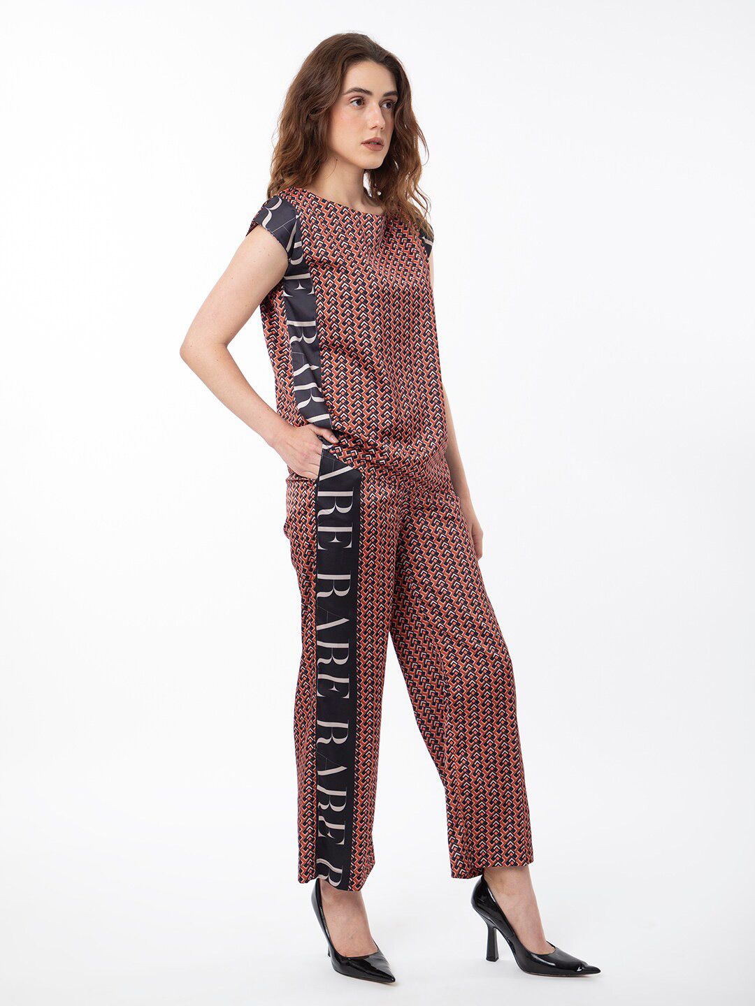 RAREISM Abstract Printed Extended Sleeves Top