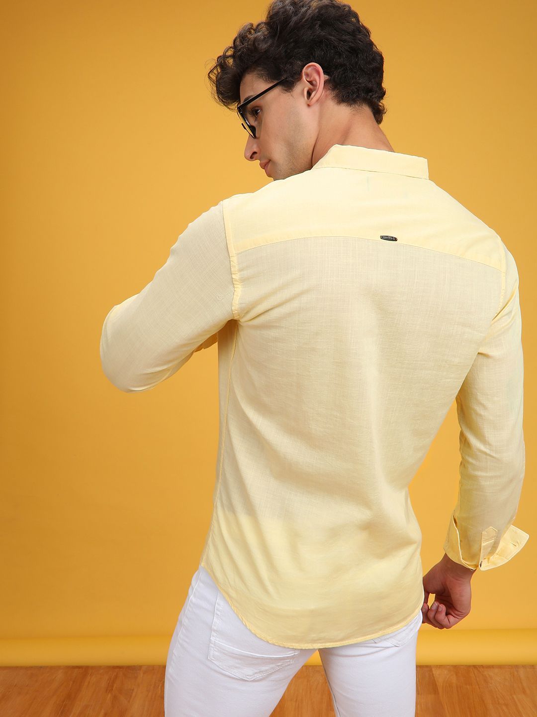 The Indian Garage Co Men Yellow Slim Fit Solid Pure Cotton Casual Shirt