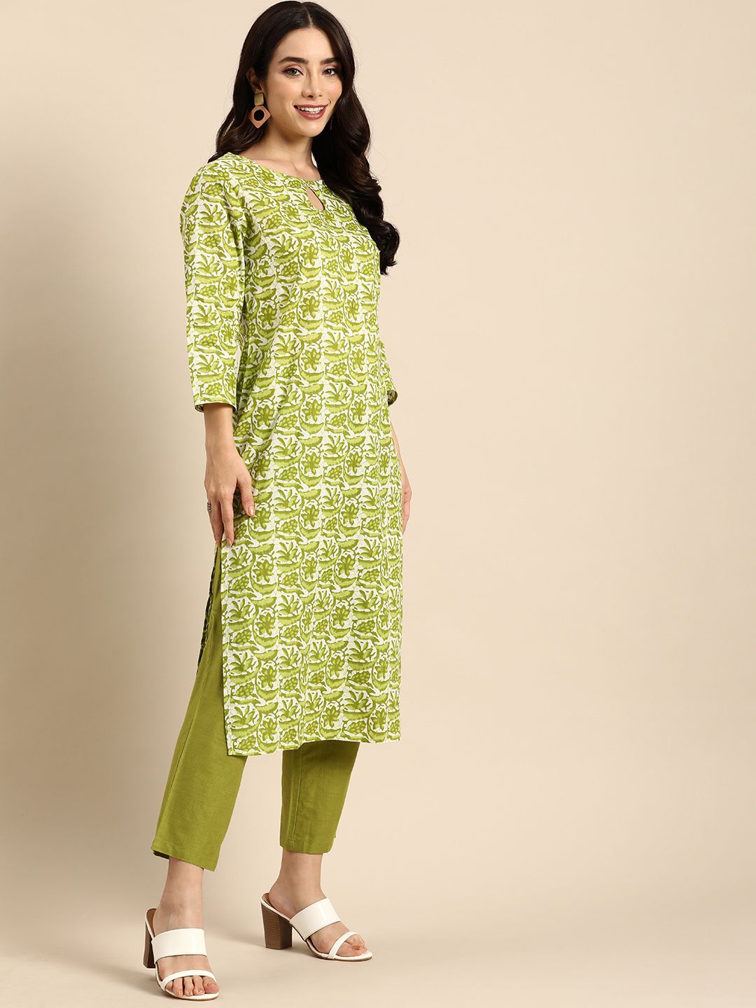 Anouk Women Ethnic Motifs Dyed Regular Pure Cotton Kurta with Trousers & Dupatta