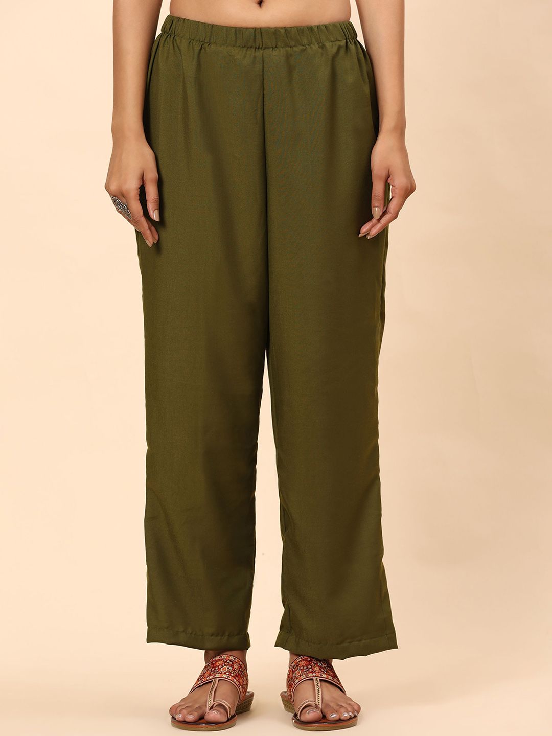 Kurta Lurus Kapas Tulen Bercetak Mamicha Bandhani dengan Palazzos & Dupatta