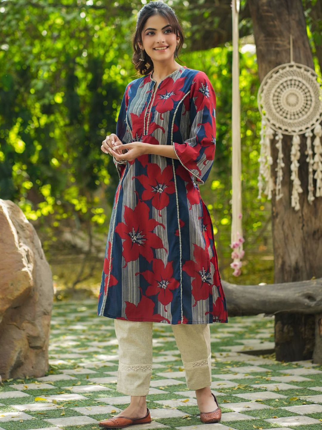 Rain &amp; Rainbow Notch Leher Bersulam Kurta Lurus