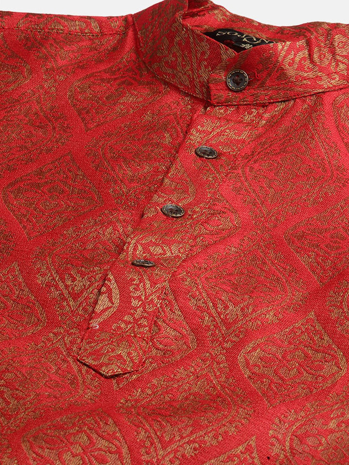 SOJANYA Lelaki Motif Etnik Merah Kurta Sutera Jacquard dengan Jaket Churidar & Nehru