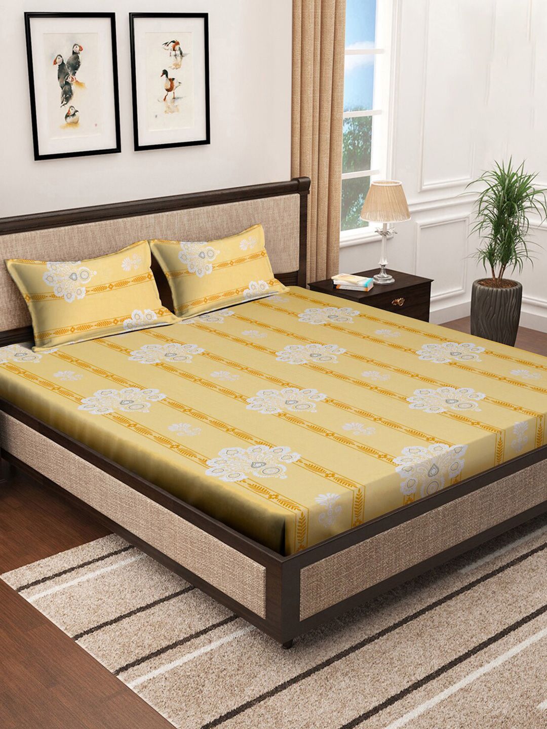 KLOTTHE Yellow & White 400 TC Pure Cotton Double King Bedsheets With 2 Pillow Covers