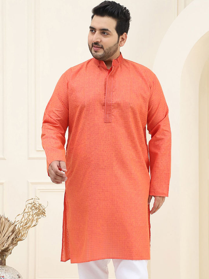 SOJANYA PLUS Lelaki Coral Orange Kurta Lurus Kapas Semak Sendiri