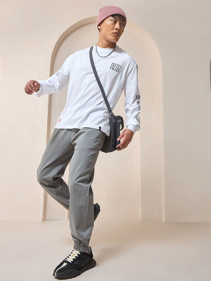 Bewakoof Men Solid Mid-Rise Joggers