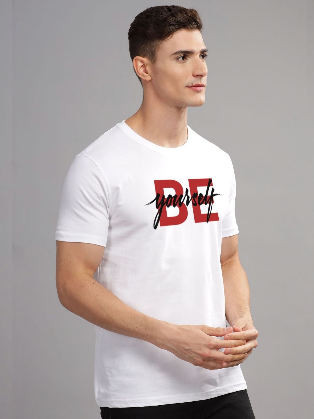 ADRO Men Printed Applique T-shirt