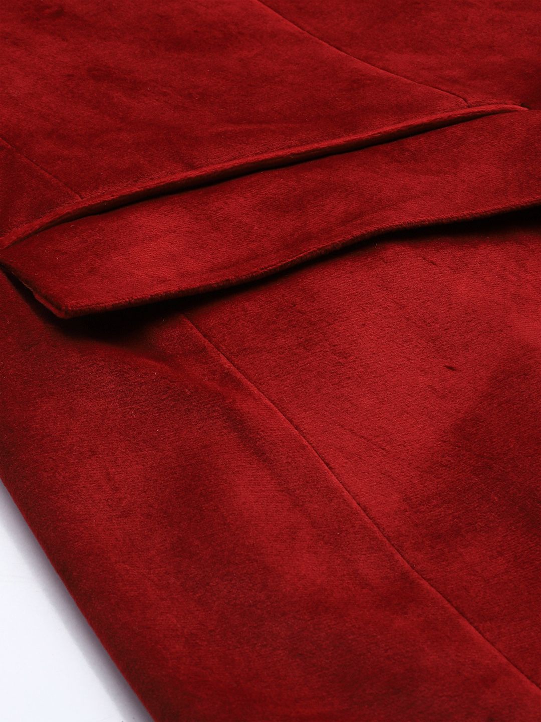 House of Pataudi Mandarin Collar Embroidered Detail Velvet Party Jashn Bandhgala Blazers