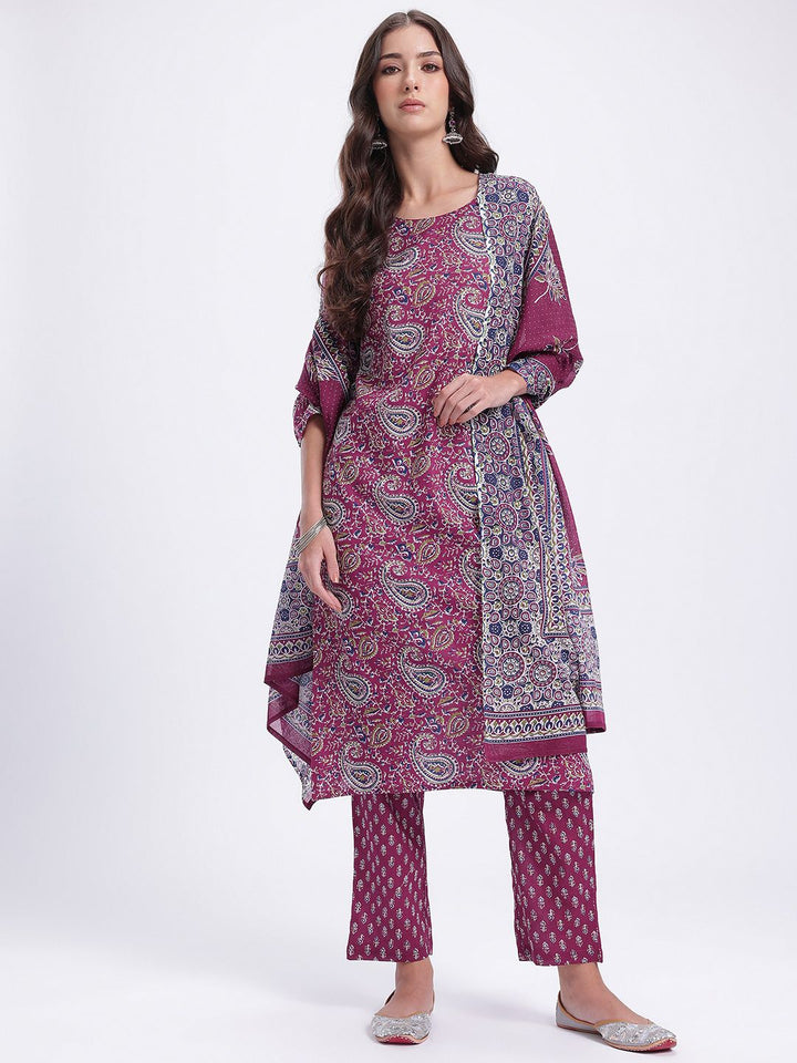 Anouk Paisley Print Kurta with Trousers & With Dupatta