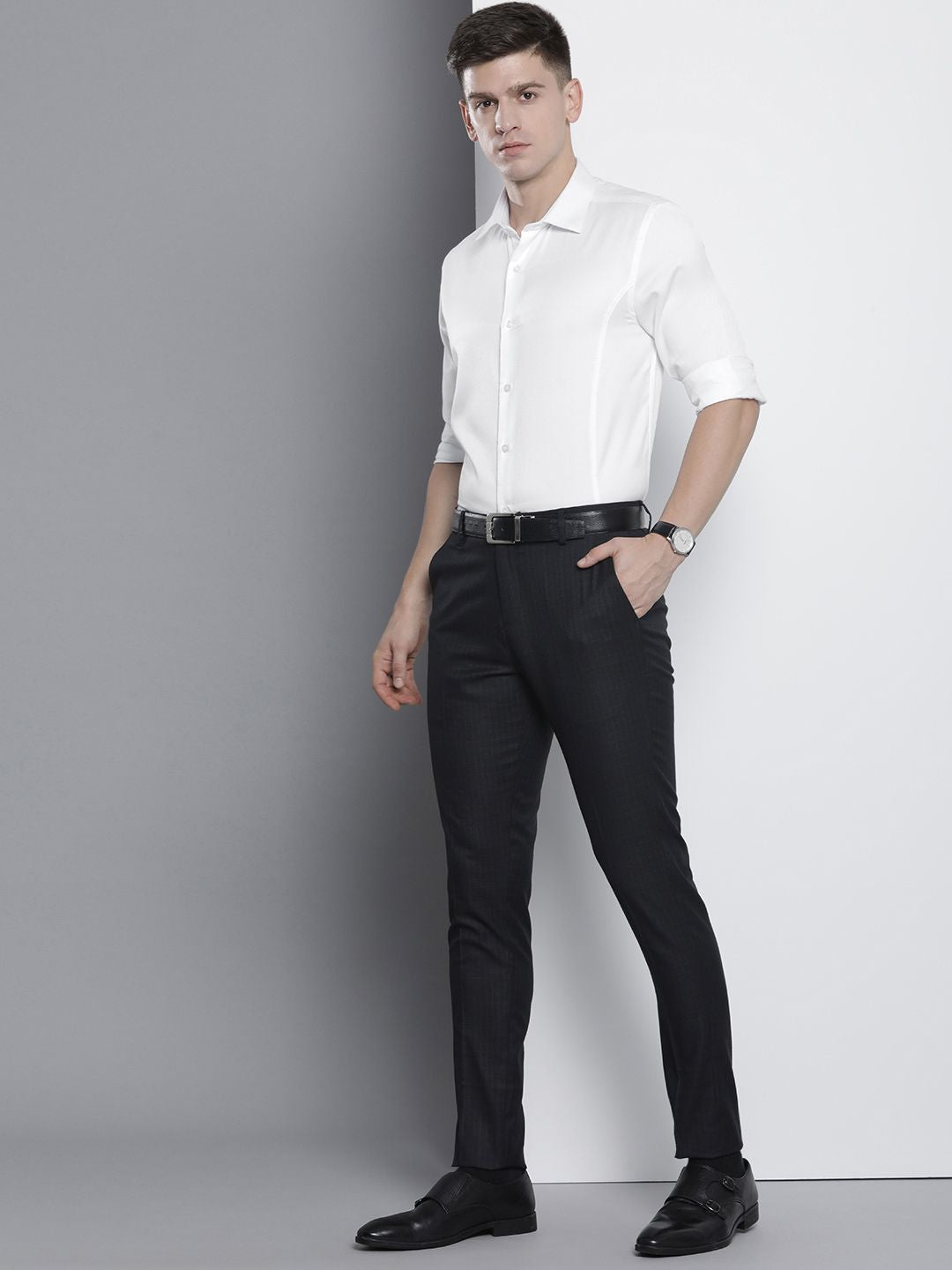 The Indian Garage Co. X Luxe Men Slim Fit Opaque Formal Shirt