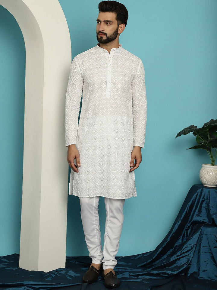 SOJANYA Sequin Embroidered Pure Cotton Straight Kurta With Pyjamas