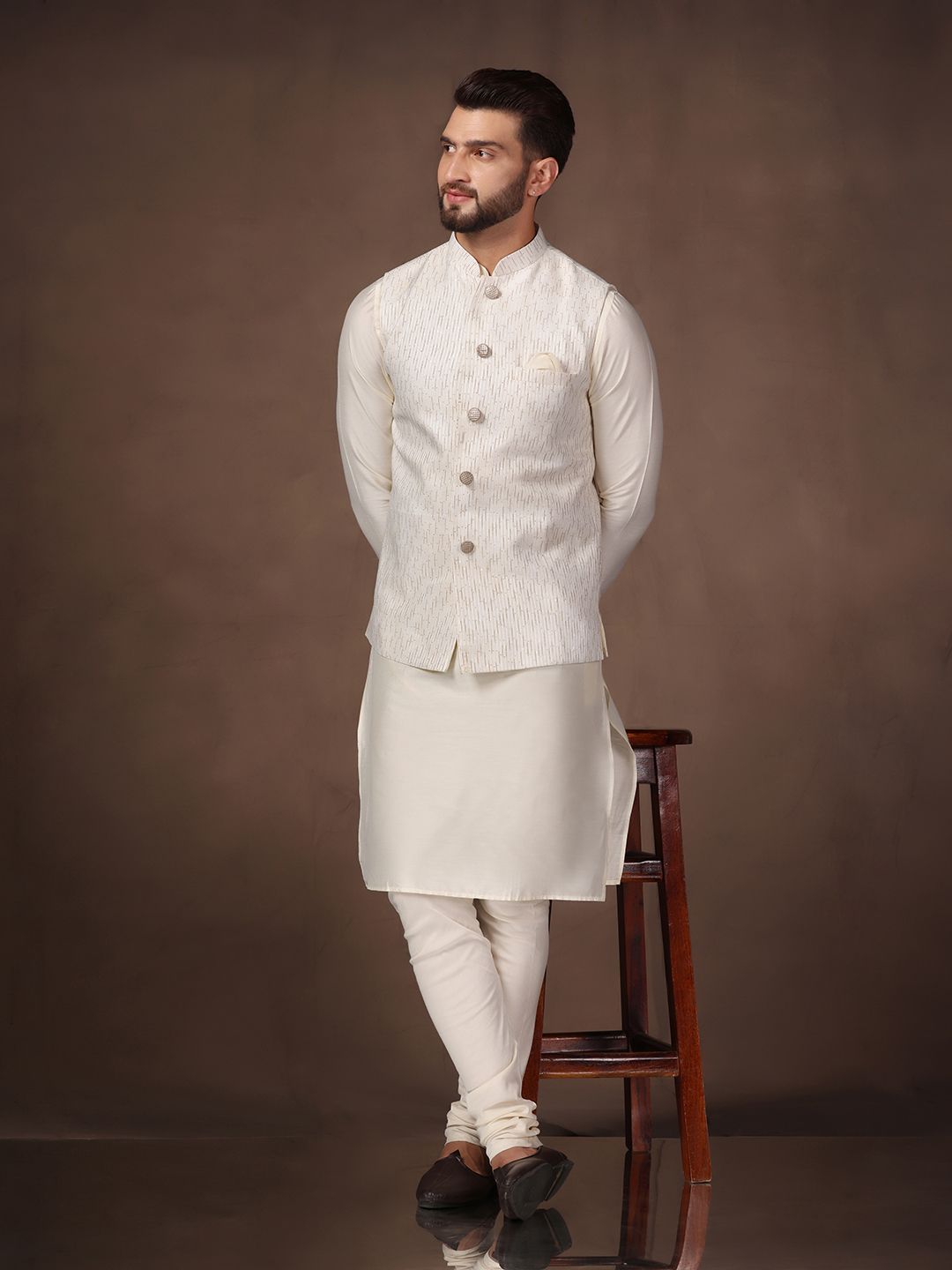 KISAH Mandarin Collar Kurta And Churidar With Nehru jacket