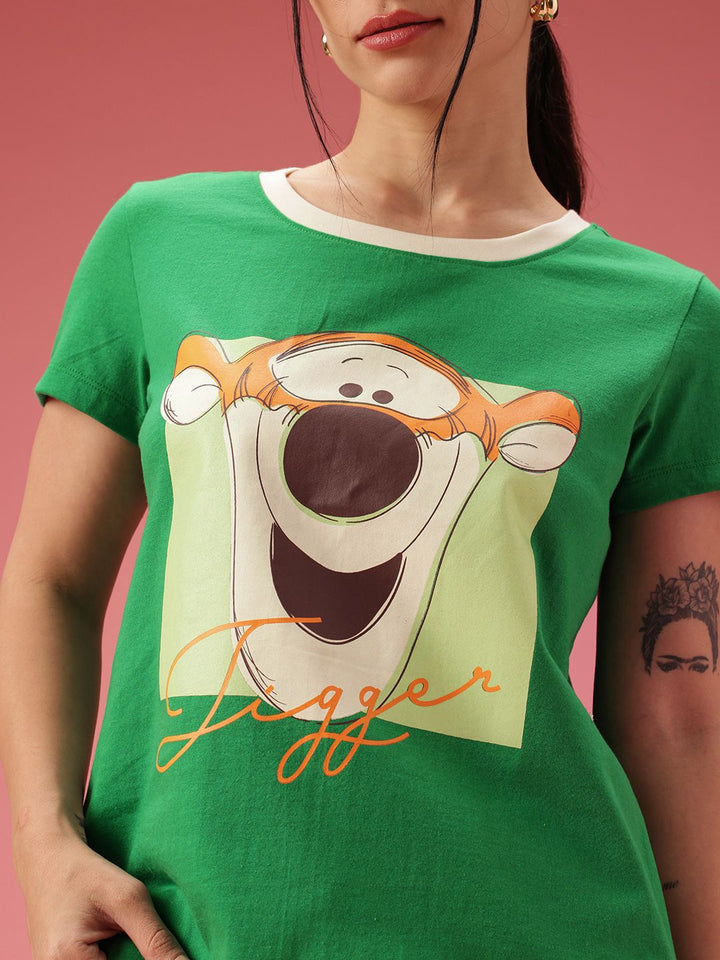 Dressberry Winnie the Pooh dicetak T-Shirt Biasa