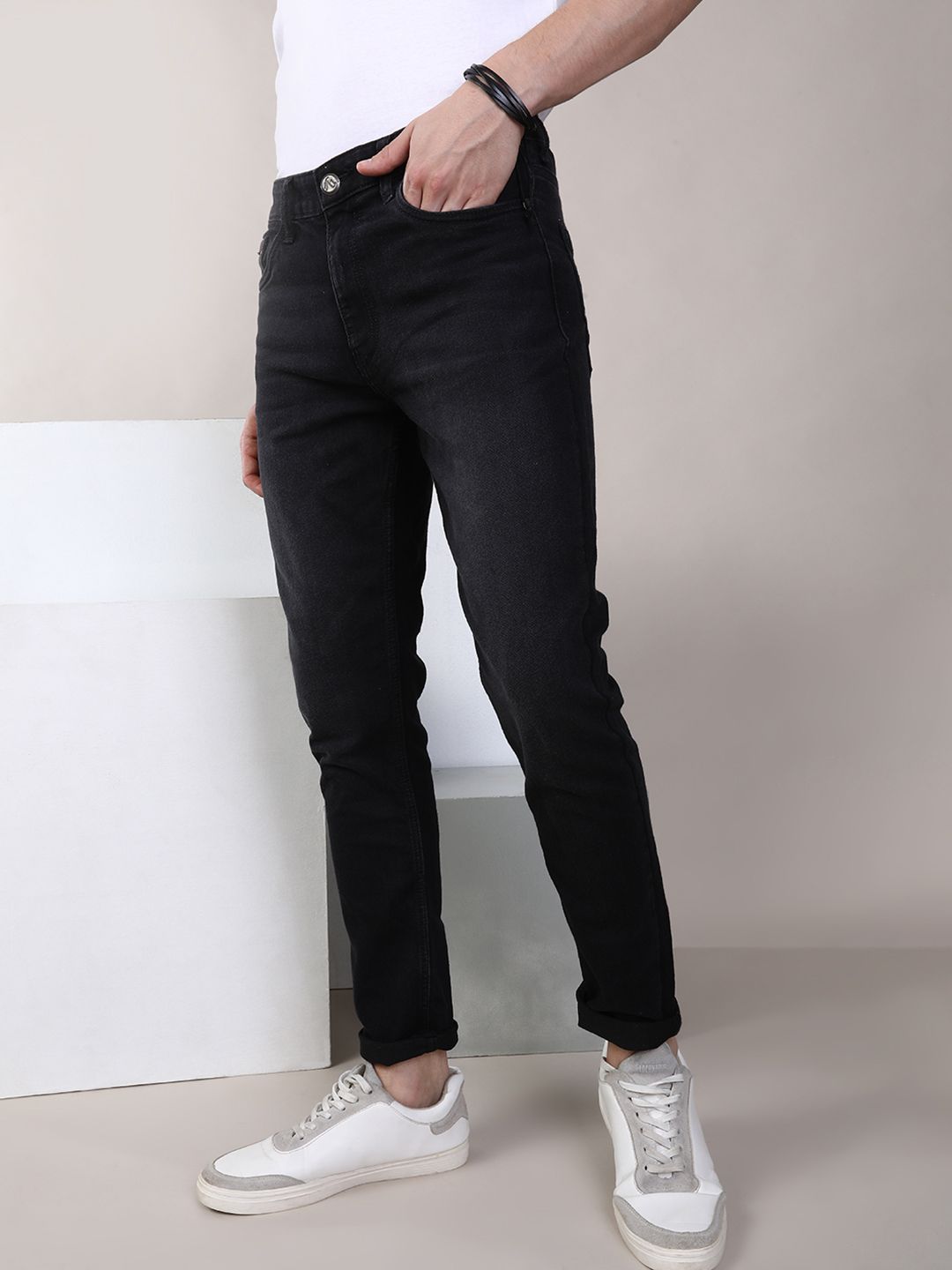 The Indian Garage Co Men Black Slim Fit Mid-Rise Clean Look Jeans