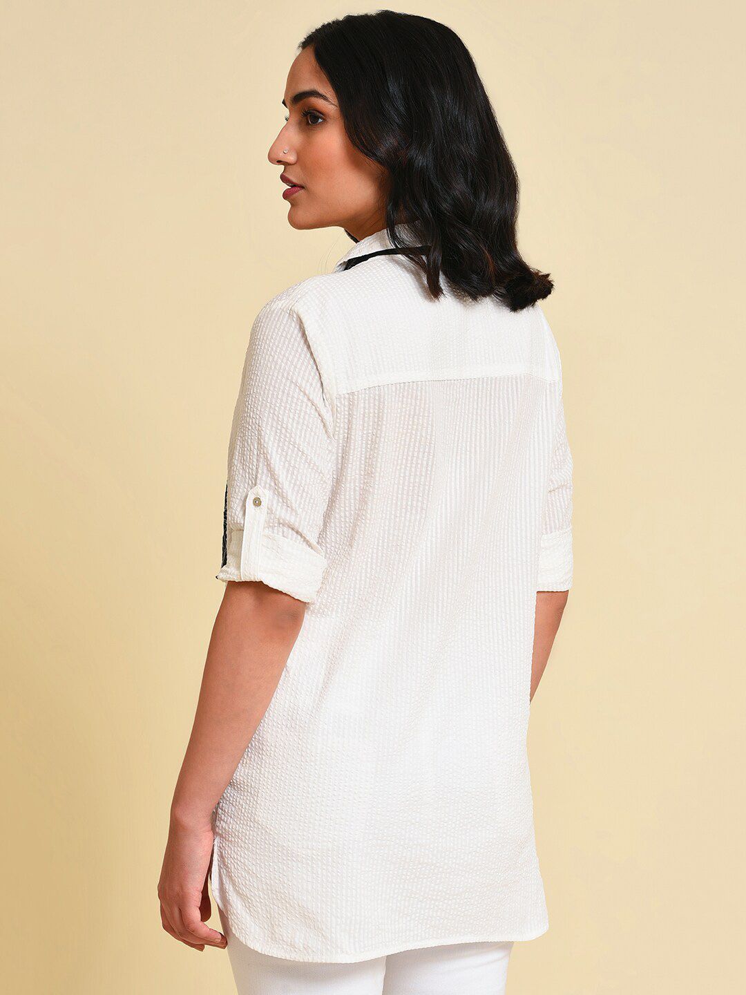 W Roll-Up Sleeves Cotton Shirt Style Top With Detachable Scarf