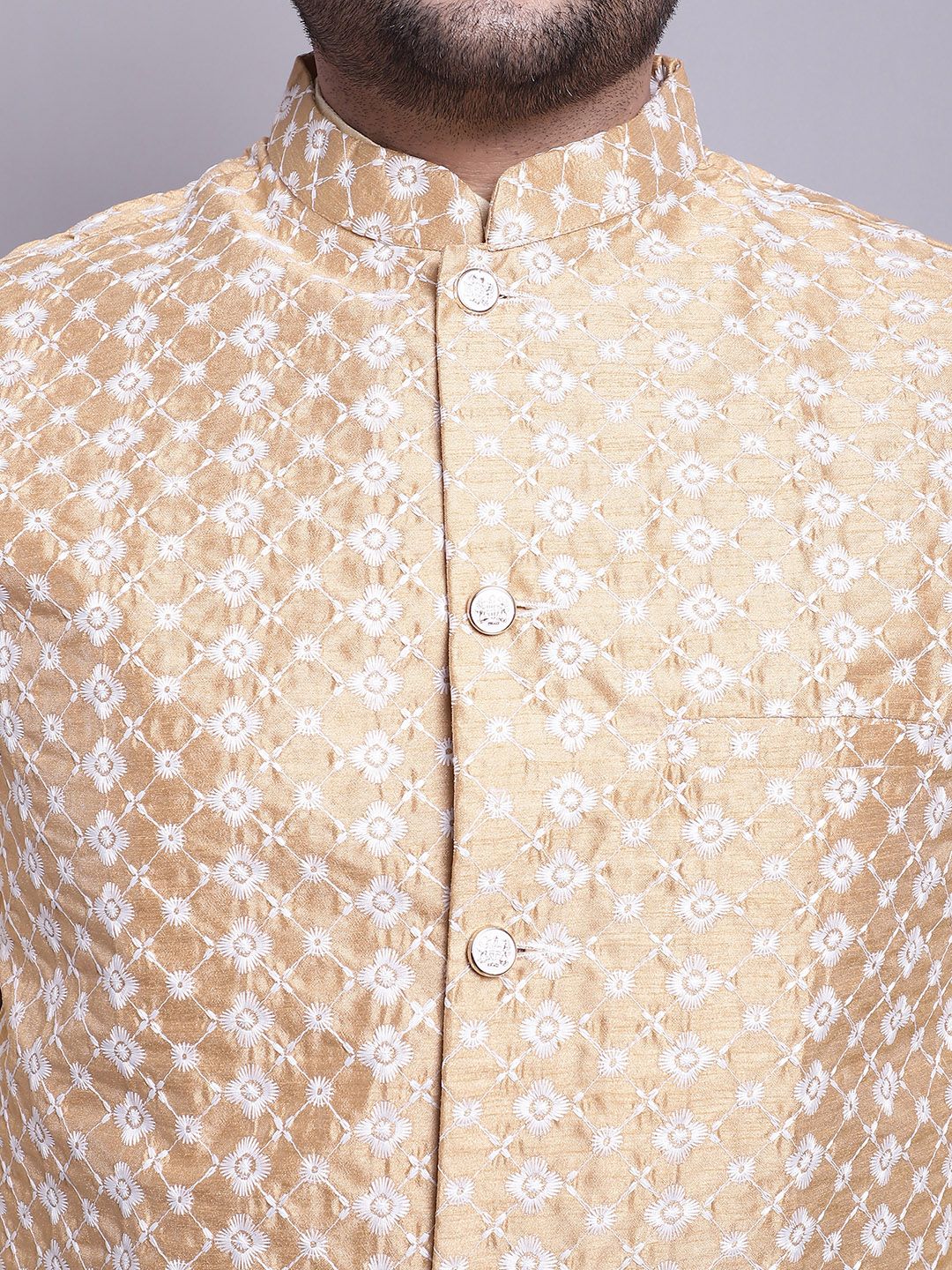 SOJANYA PLUS Plus Size Mandarin Collar Kurta With Pyjamas & Nehru Jacket