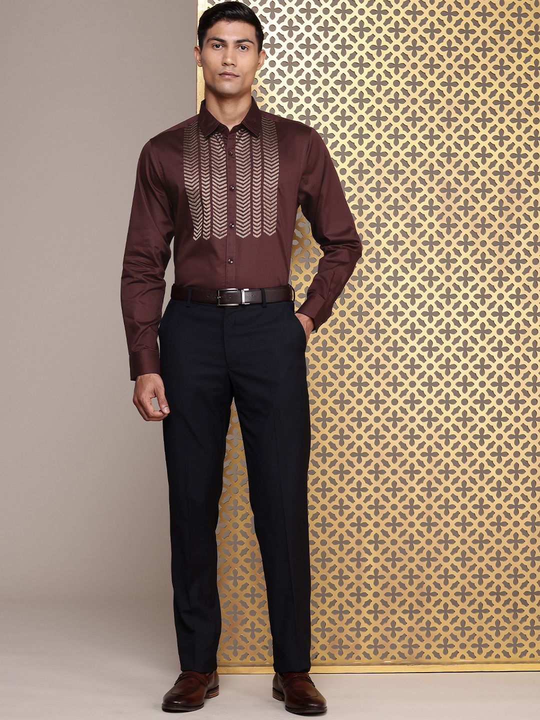 House of Pataudi Geometric Embroidered Pure Cotton Party Shirt
