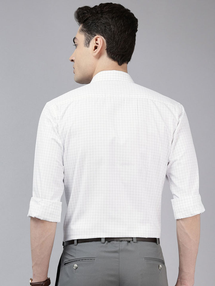 Park Avenue Slim Fit Grid Tattersall Checks Opaque Checked Formal Shirt