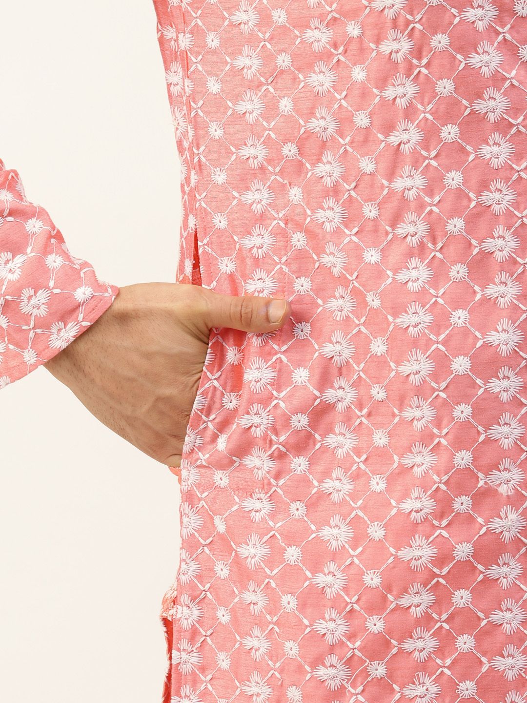 SOJANYA Men Pink & White Embroidered Thread Work Kurta with Churidar & Nehru Jacket