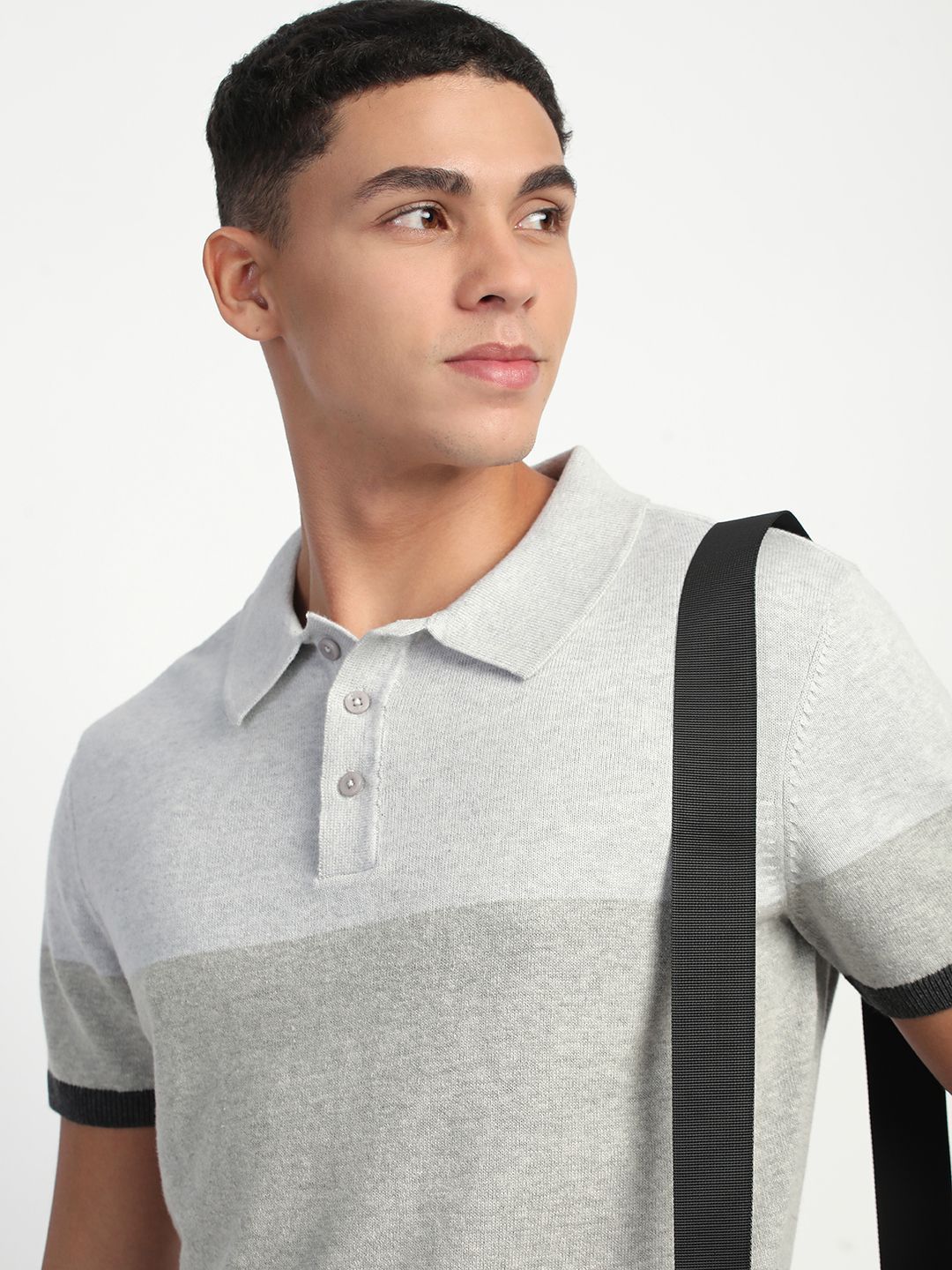 THE BEAR HOUSE Men Colourblocked Polo Collar T-shirt