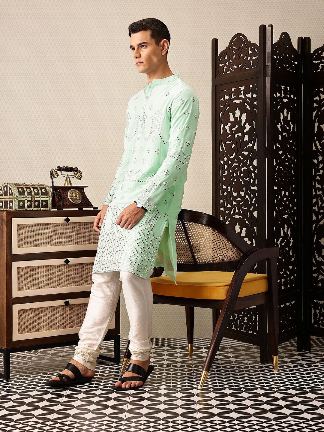 House of Pataudi Embroidered Mandarin Collar Mirror Work Jashn Kurta