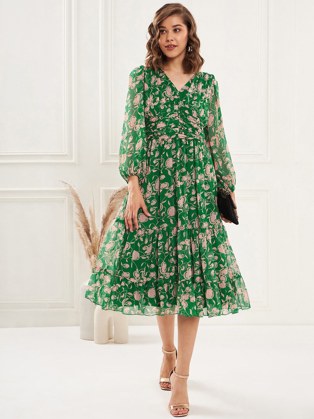 Antheaa Green Floral Printed V-Neck Puff Sleeve Pleated Tiered Fit & Flare Dress