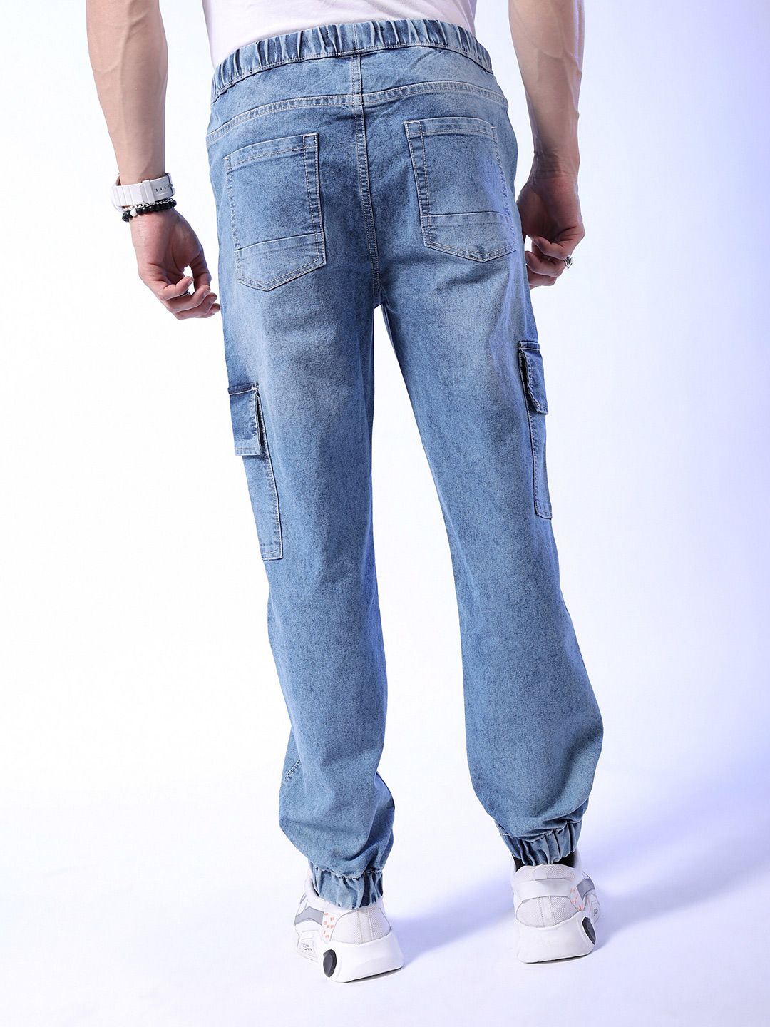 The Indian Garage Co Men Mid-Rise Heavy Fade Stretchable Cargo Jogger Jeans