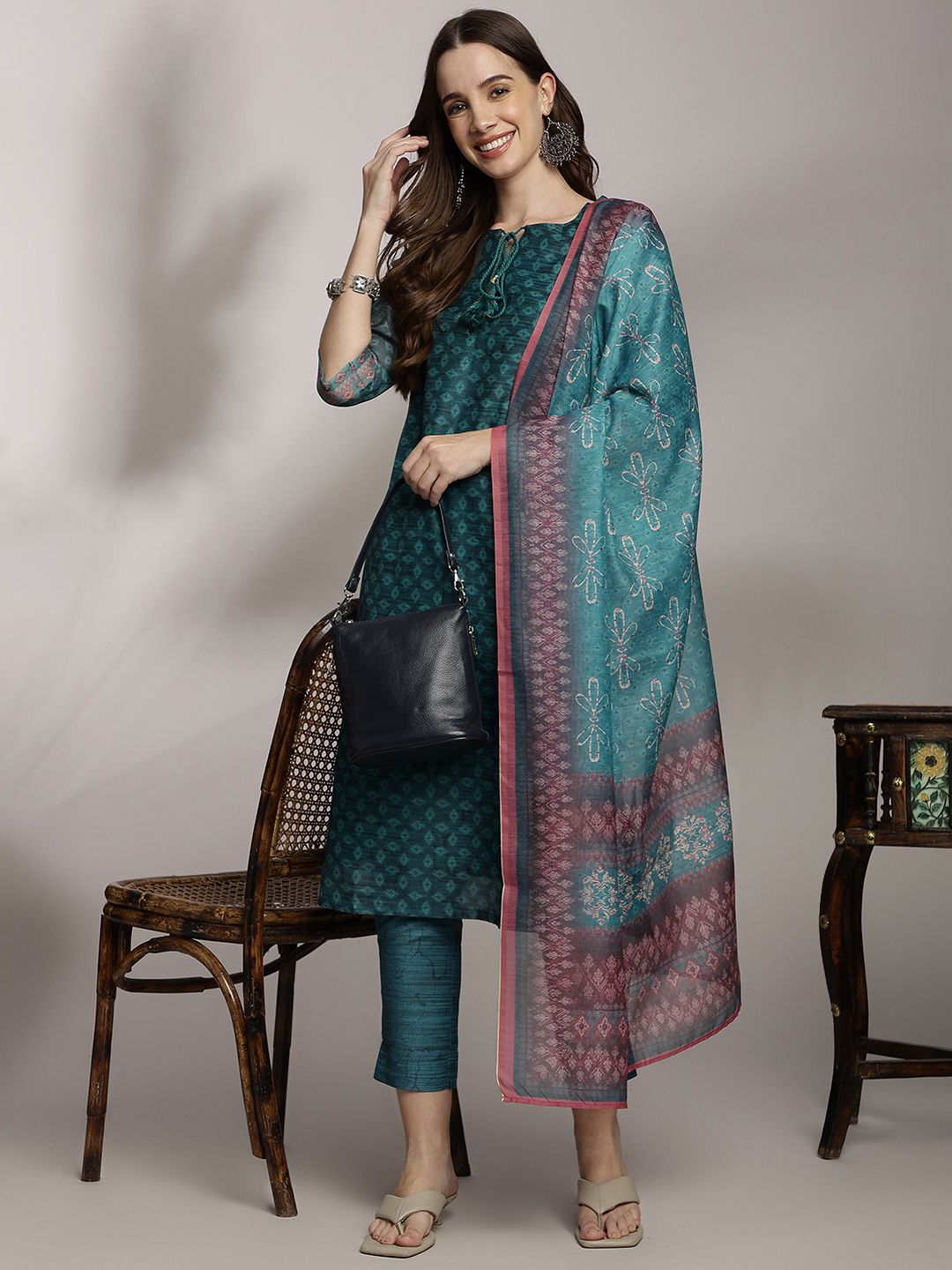 Anouk Women Printed Kurta with Trousers & Dupatta