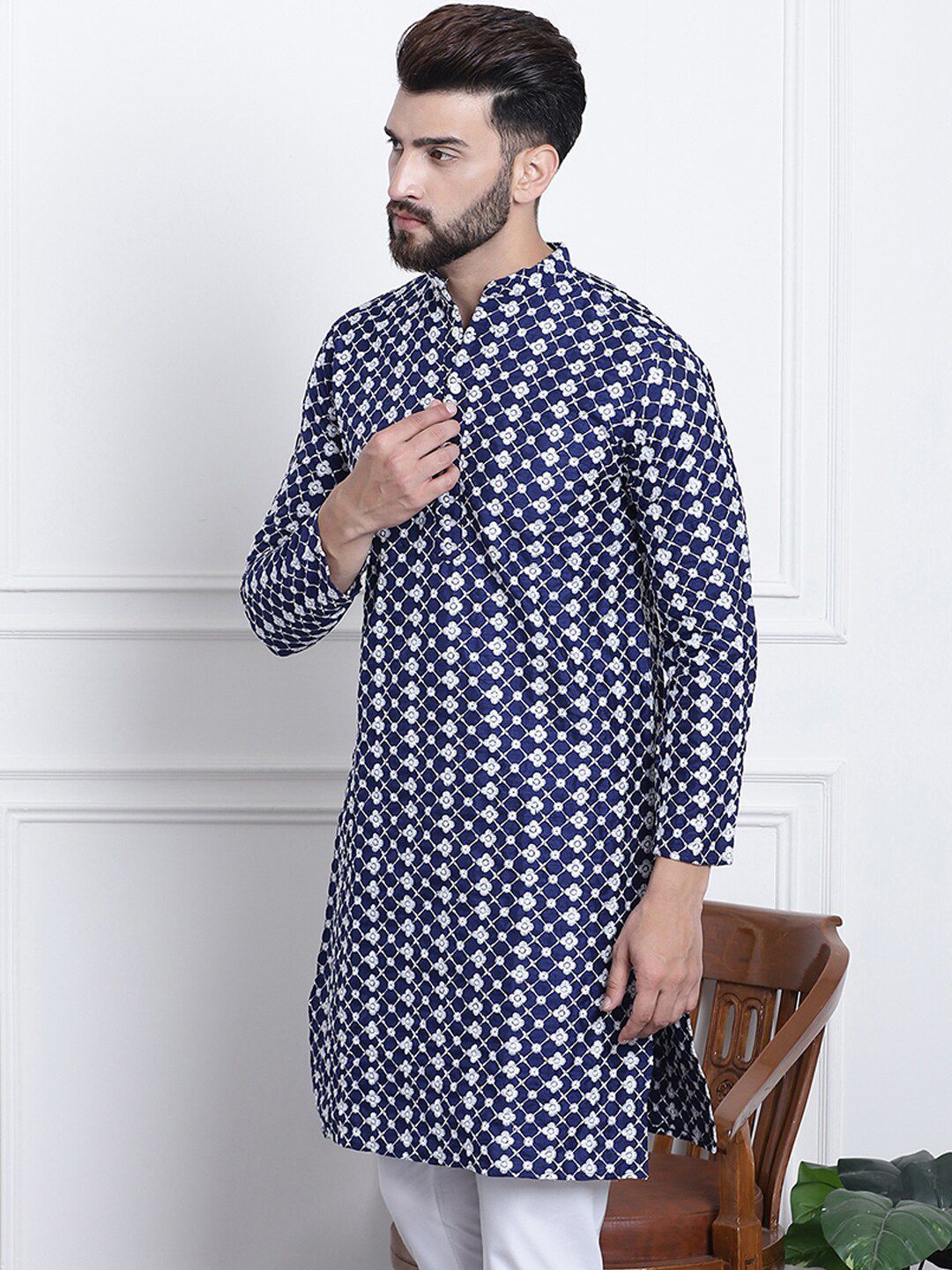 SOJANYA Kurta Kolar Mandarin Sulam Bunga