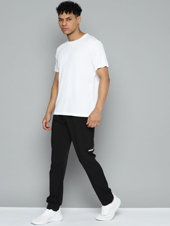 HRX by Hrithik Roshan Rapid Dry Typography Printed Rapid Dry T-shirt