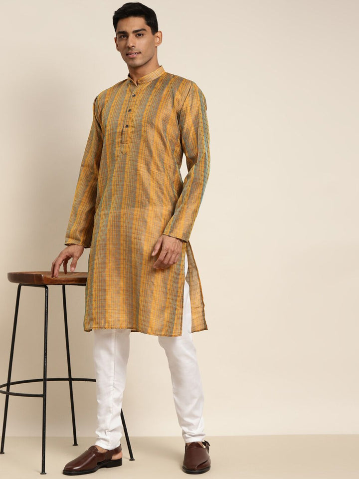 SOJANYA Lelaki Mustard Yellow & Brown Floral Thread Work Kurta