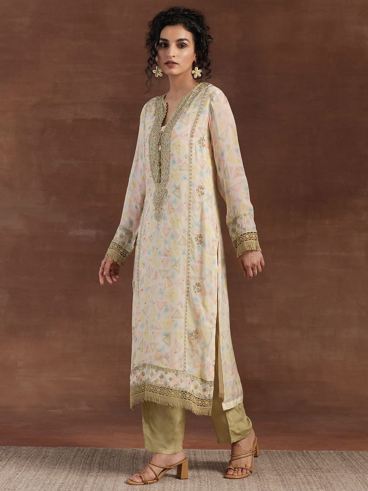 Libas Ethnic Motifs Printed Sweetheart Neck Long Sleeves Kurta Set