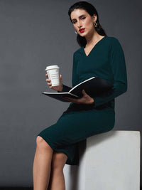 Sassafras worklyf v-neck sarung pakaian