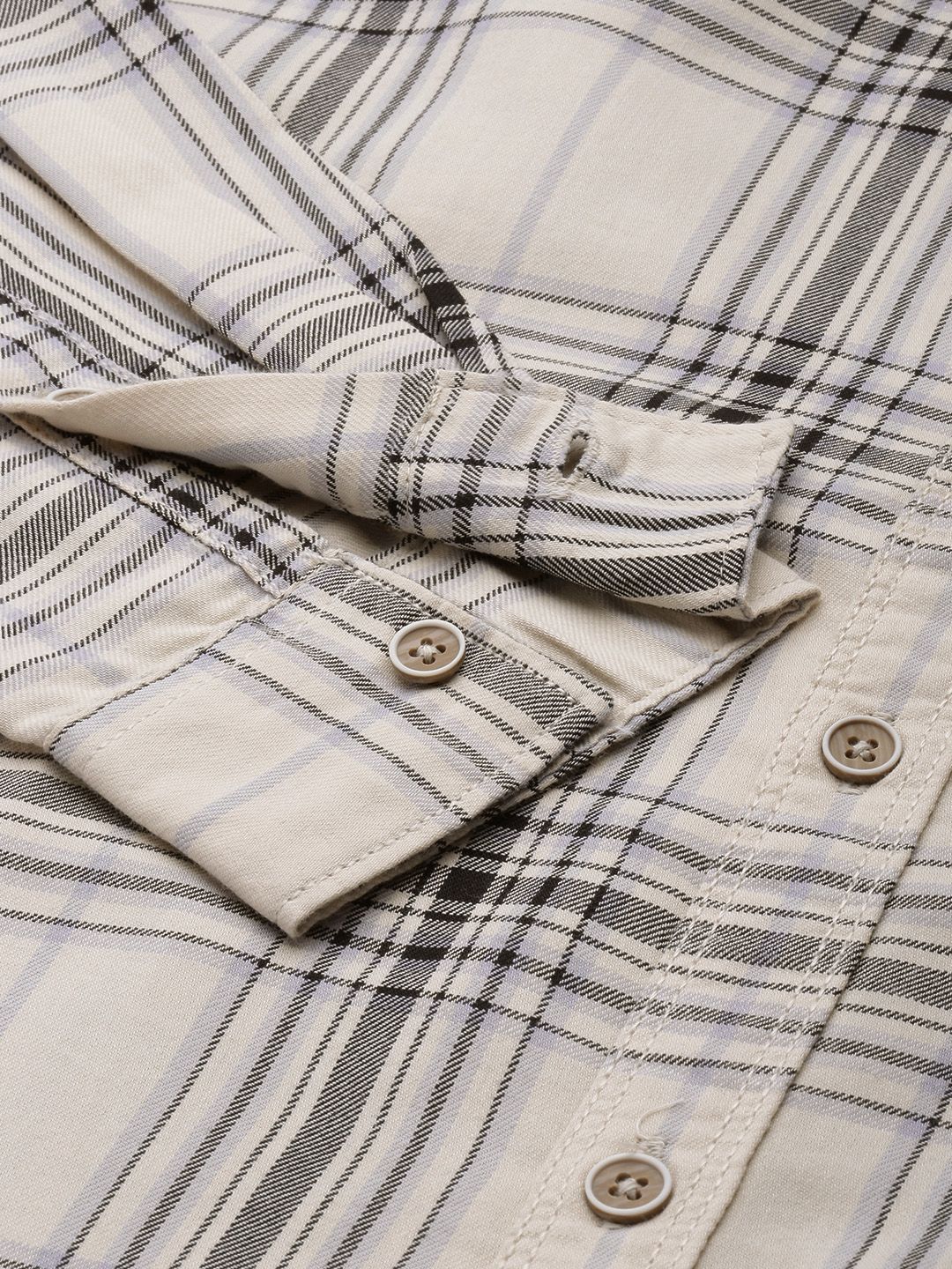 The Indian Garage Co Men Cream-Coloured & Black Shepherd Checked Casual Shirt