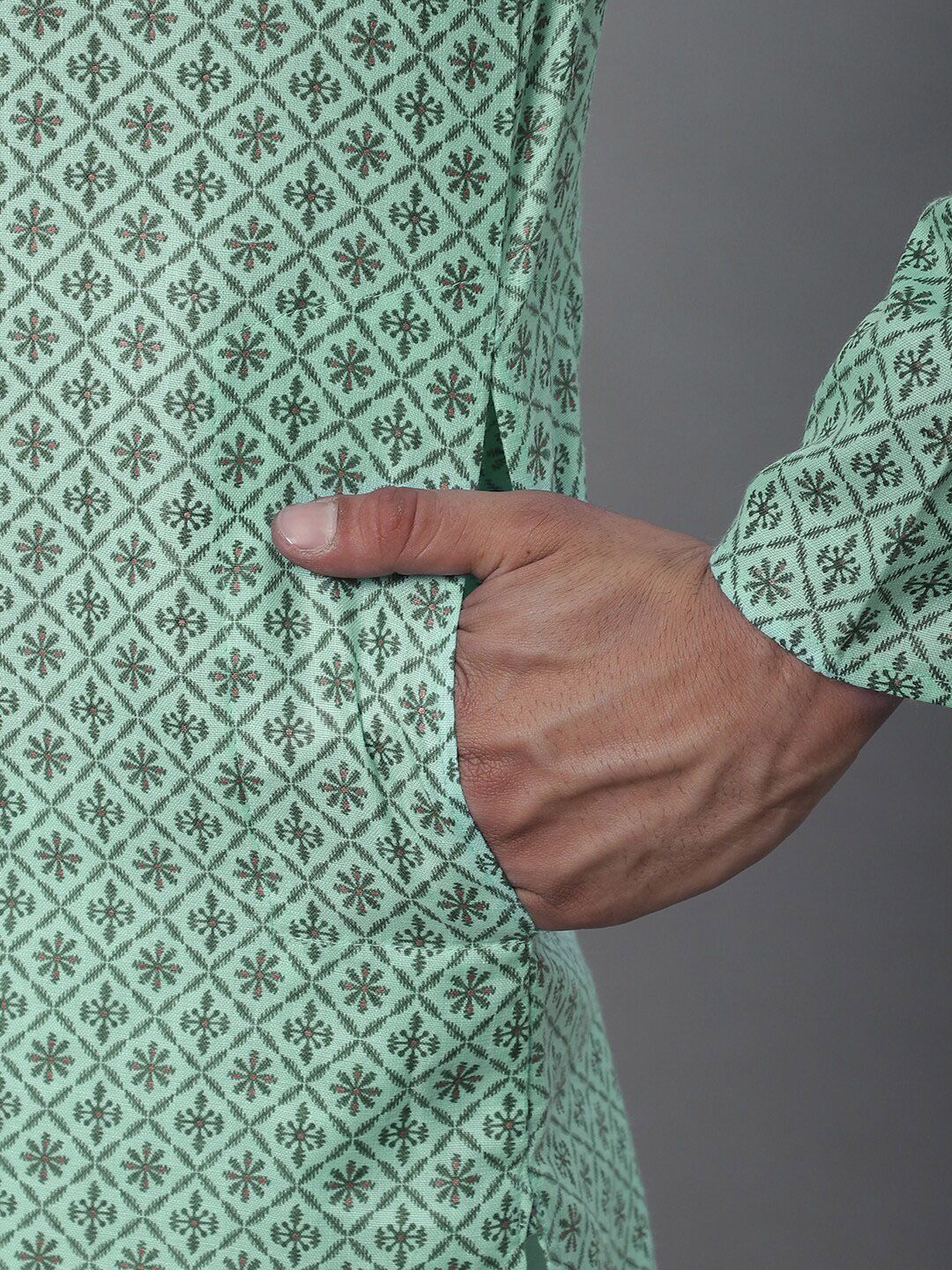 SOJANYA Kurta Linen Kapas Bercetak Motif Etnik Dengan Churidar