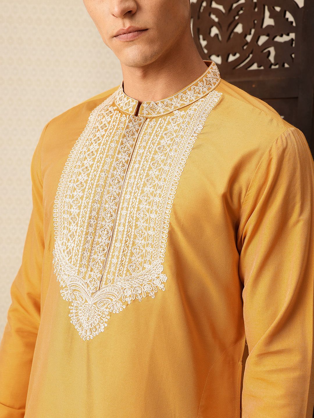 House of Pataudi Yoke Design Sequin Embroidered Jashn Kurta