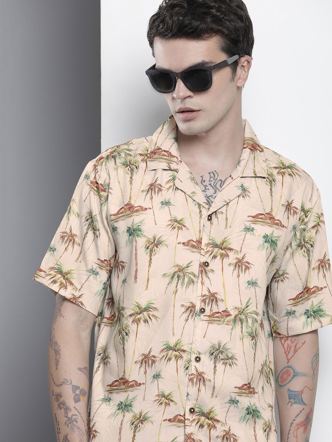 The Indian Garage Co Men Oversized Tropical Print Resortwear Shirt