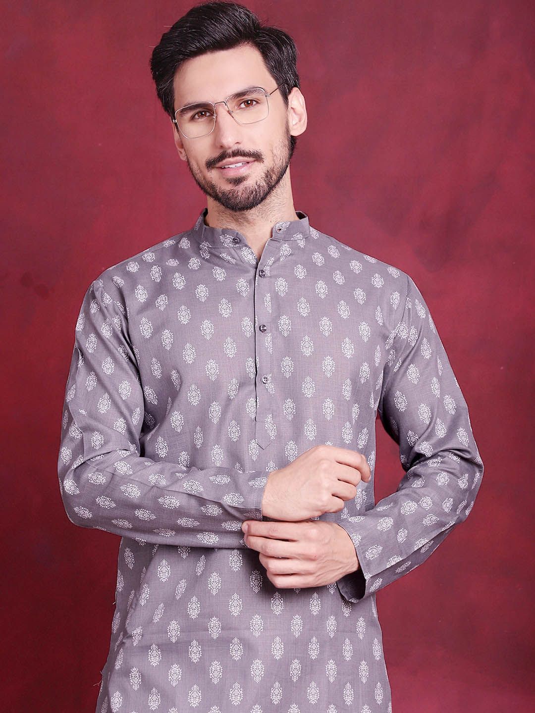 Jompers Geometric Embroidered Pure Cotton Chikankari Kurta