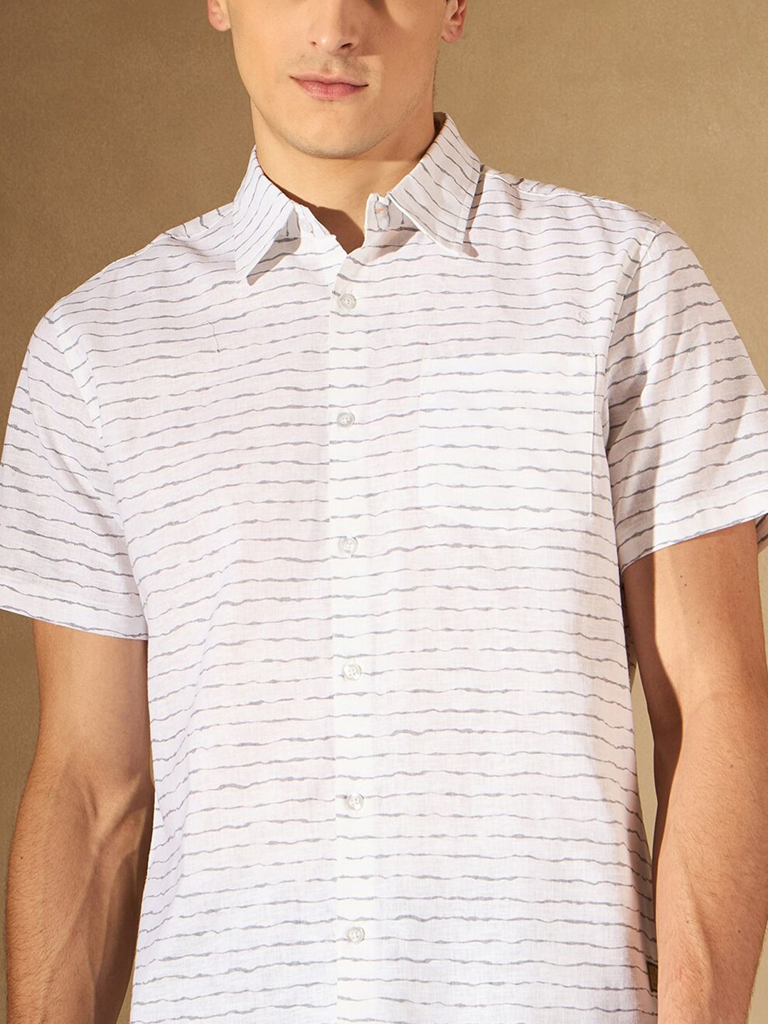 DENNISON Horizontal Striped Spread Collar Smart Regular Fit Cotton Casual Shirt