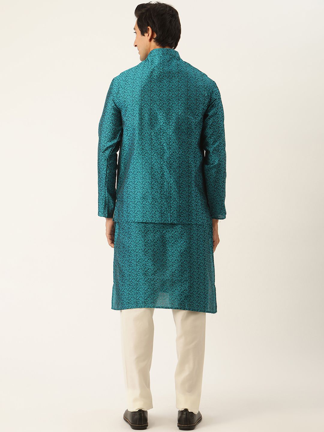 SOJANYA Men Teal Floral Kurta with Churidar & Nehru Jacket