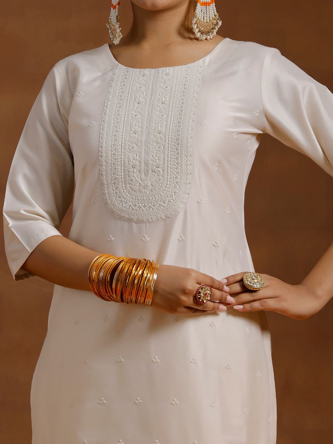 Libas Floral Embroidered Regular Thread Work Kurta With Trousers & Dupatta