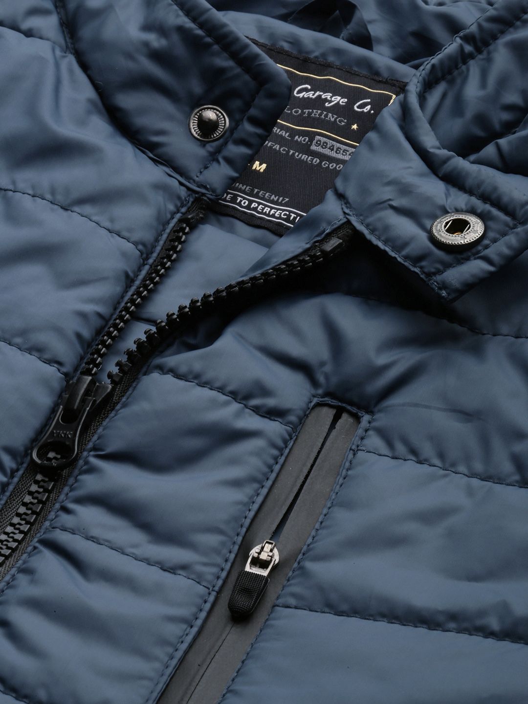 The Indian Garage Co Men Zip-Front Puffer Jacket with Zipper Pockets